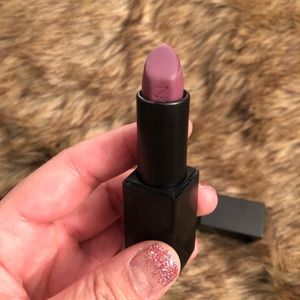 NARs Audacious lipstick - Dominique